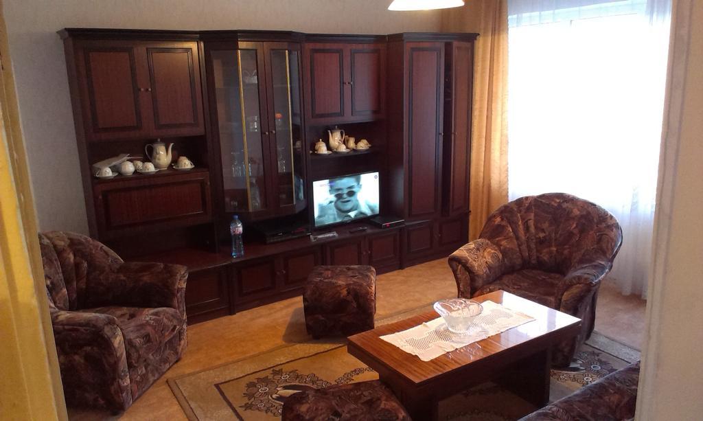 Retro Apartment Malko Tŭrnovo 外观 照片